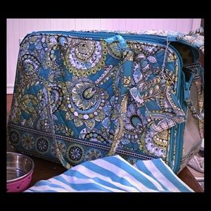 Vera Bradley Dog:Pet Carrier Purse